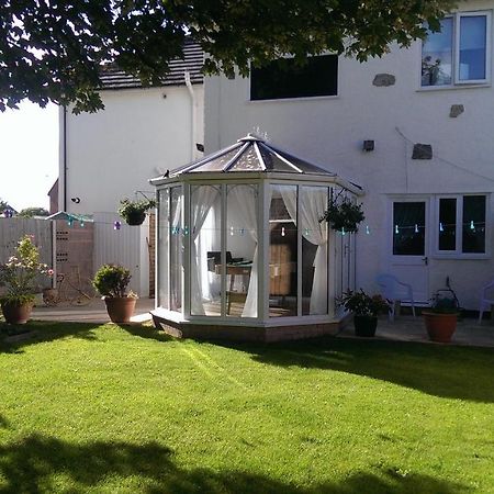 Plum Tree Cottage, Kinmel Bay Exterior photo